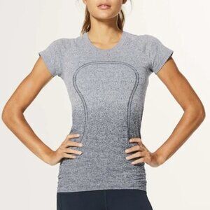 Lululemon Ombre Swiftly Tech Short Sleeve, S (4-6)